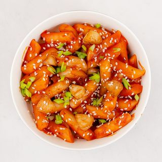 Classic Gochu Chicken Tteokbokki