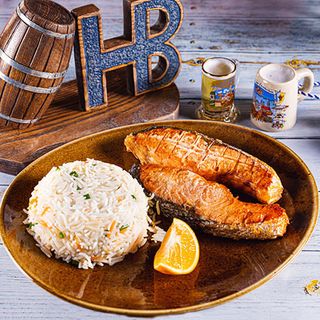 სიომგას სტეიკი გრილზე ბრინჯით