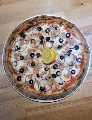Pizza Tοnnο Ø32cm