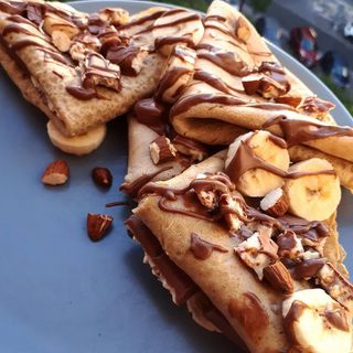 Crêpe Fruits Secs Et Banane