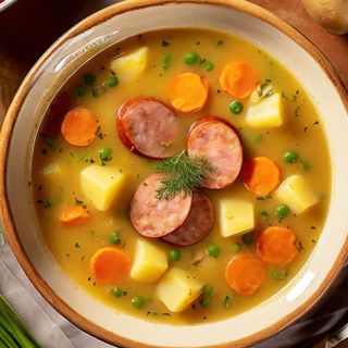 Zupa grochowa z wkładką