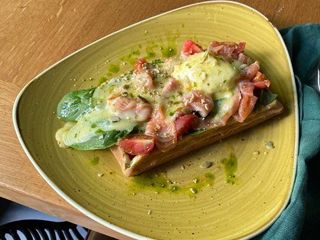 Вафлі з лососем (230g)