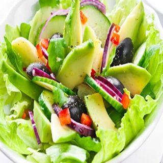 15 - Ensalada aguacate