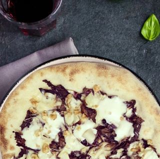 Radicchio, gorgonzola e noci