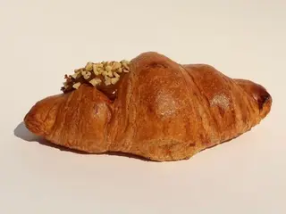 Круасан зі згущеним молоком (100g)