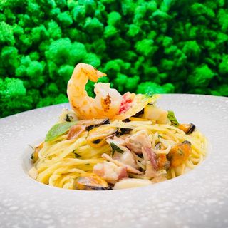 Linguine cu fructe de mare