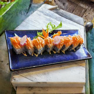 251 Fresh maki salmone 8 pezzi