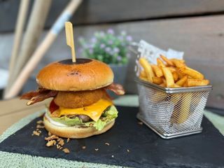 Бургер Охлюв