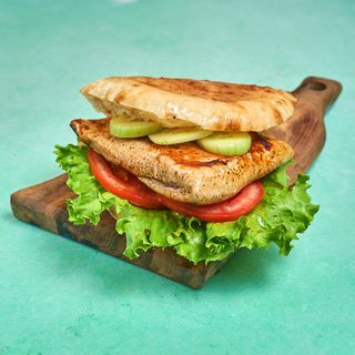 Punjeni pileći file 300g