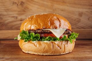 Чизбургер говяжий 280 гр.