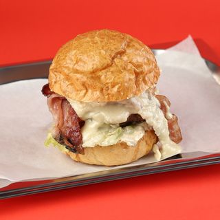 ქათმის ბურგერი