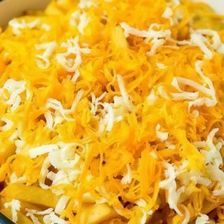 Patatas Fritas Con 4 Quesos 