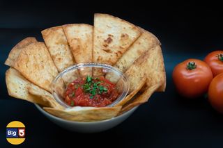 Salsa &Homemade tortilla chips(BIG5)
