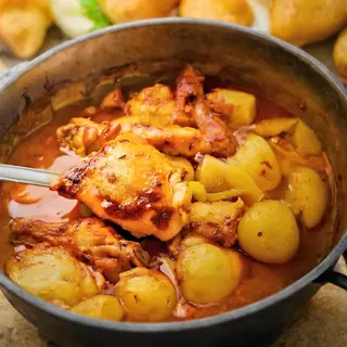 Marinated Chicken in a Coconut and Tomato Sauce