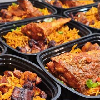 JOLLOF X FRIED FISH X PLANTAIN 