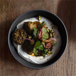 Kofta de cordero y pistachos