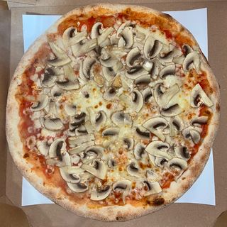 Sir Pieczarka Pizza 25 cm