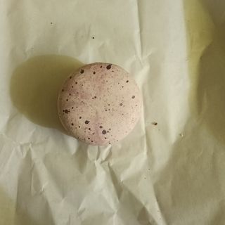 Макарон Пармезан-малина