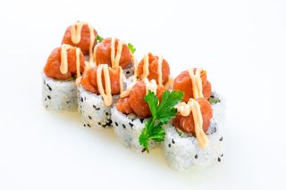63 Spicy tonno roll