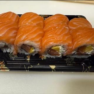 341A. Uramaki mango sake - 4 pezzi