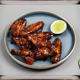 Հավի թևիկներ բարբեքյու սոուսով