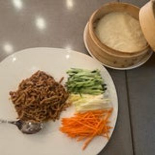 60. Maiale pechinese