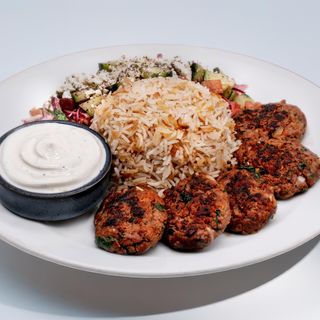 Plato kebab de köfte 