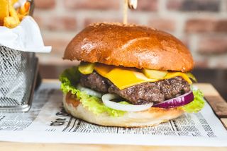 Mrs. Cheeseburger CUE