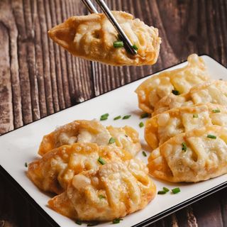 Tapa De Gyozas De Carne De Pollo