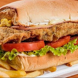 Bocadillo de Milanesa Completo