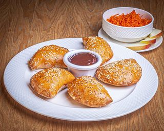 Pierogi pieczone z kurczakiem BBQ 5szt