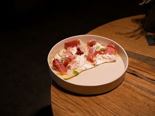 Карпачо з груши, прошуто та страчателли (200g)