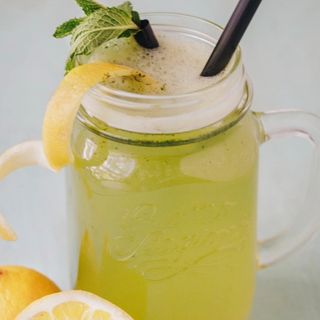 Zumo De Limonada Con Menta Fresh