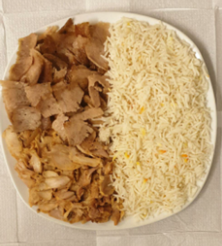 Plato De Arroz Con Carne Kebab