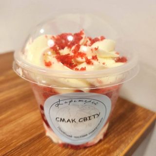 Трайфл "Червоний оксамит"