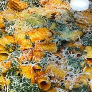 Pasta Pesto "Rosso" (300 G.)