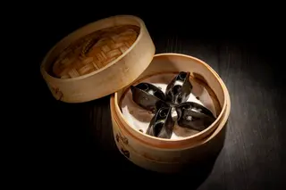 Ravioli ripieni di seppia con sfoglia al nero di seppia 6 pezzi