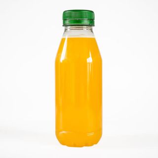 zumo de piña (330 ml.)