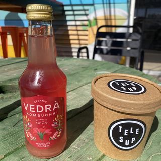 Kombucha Es Vedrà Hibiscus Ginger (330 ml.)