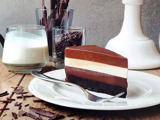 Торт Три шоколада (190g)