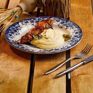 Курячий шашличок з картопляним пюре (300 г)