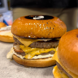 Gogronzola burger +  CocaCola