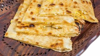 Paneer paratha