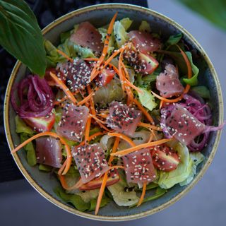 Салат з тунцем (210г)