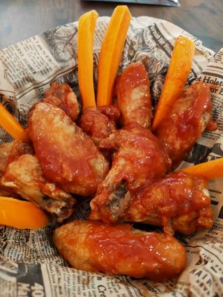 Alitas Thai (8 Uds.)