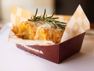 Кукурудза гриль з сирним соусом (360g)