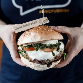 Italian burgher delacs