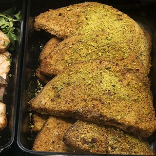 Pesce spada gratinato al pistacchio 