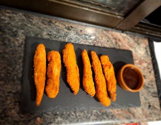 Solomillos De Pollo Empanado (6 Uds.)