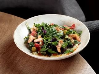 Салат з креветкою (240g)